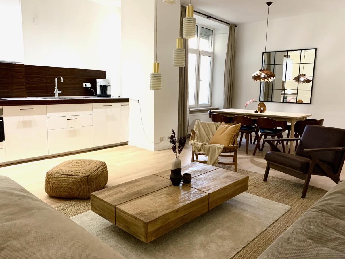 Cosy, Spacious, And Central Berlin Exterior foto